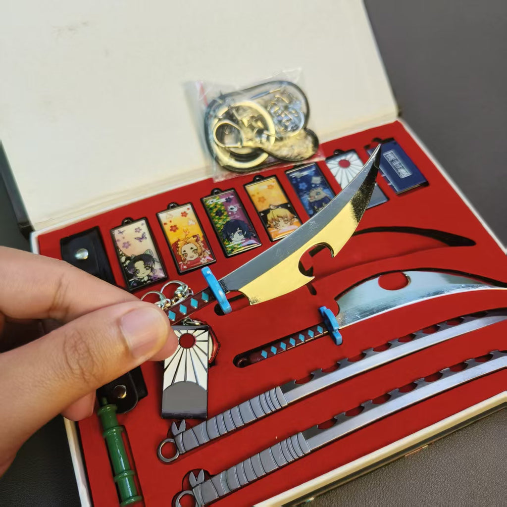 Demon Slayer Alloy Keychain Gift Box Set Anime Weapon & Character Charms