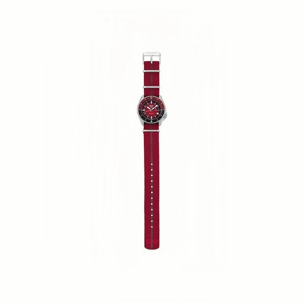 Uchiha Sarada Men's and women's all-purpose quartz watch,100 meter waterproof watch